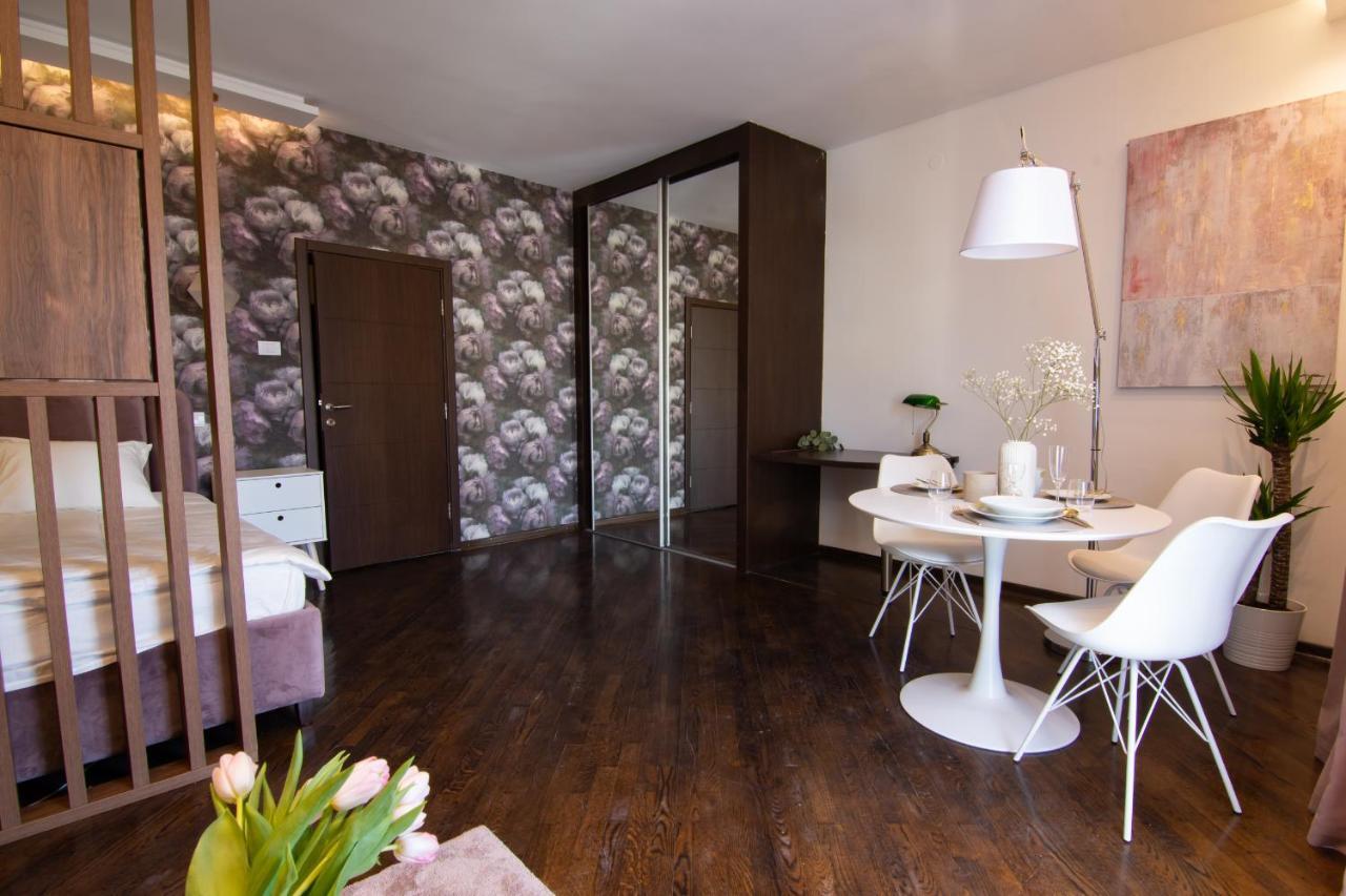 Square 6 Apartment Beograd Ngoại thất bức ảnh
